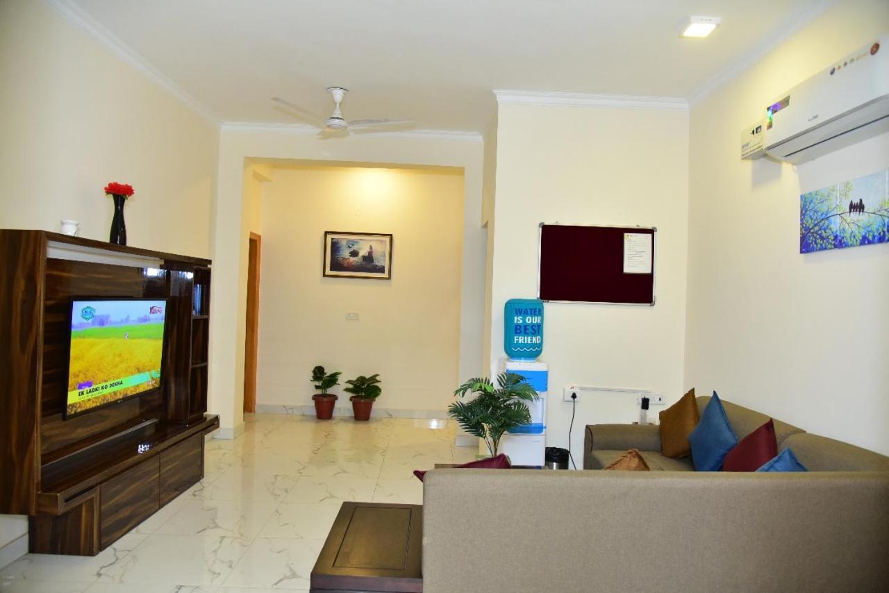 Arkaya Inn Gurgaon Exterior photo